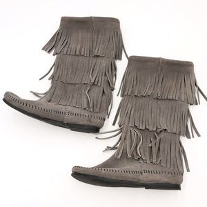 Minnetonka Fringe Leather Boot